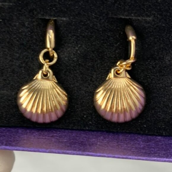 14K Gold Shell Danity Earrings - Picture 7 of 7